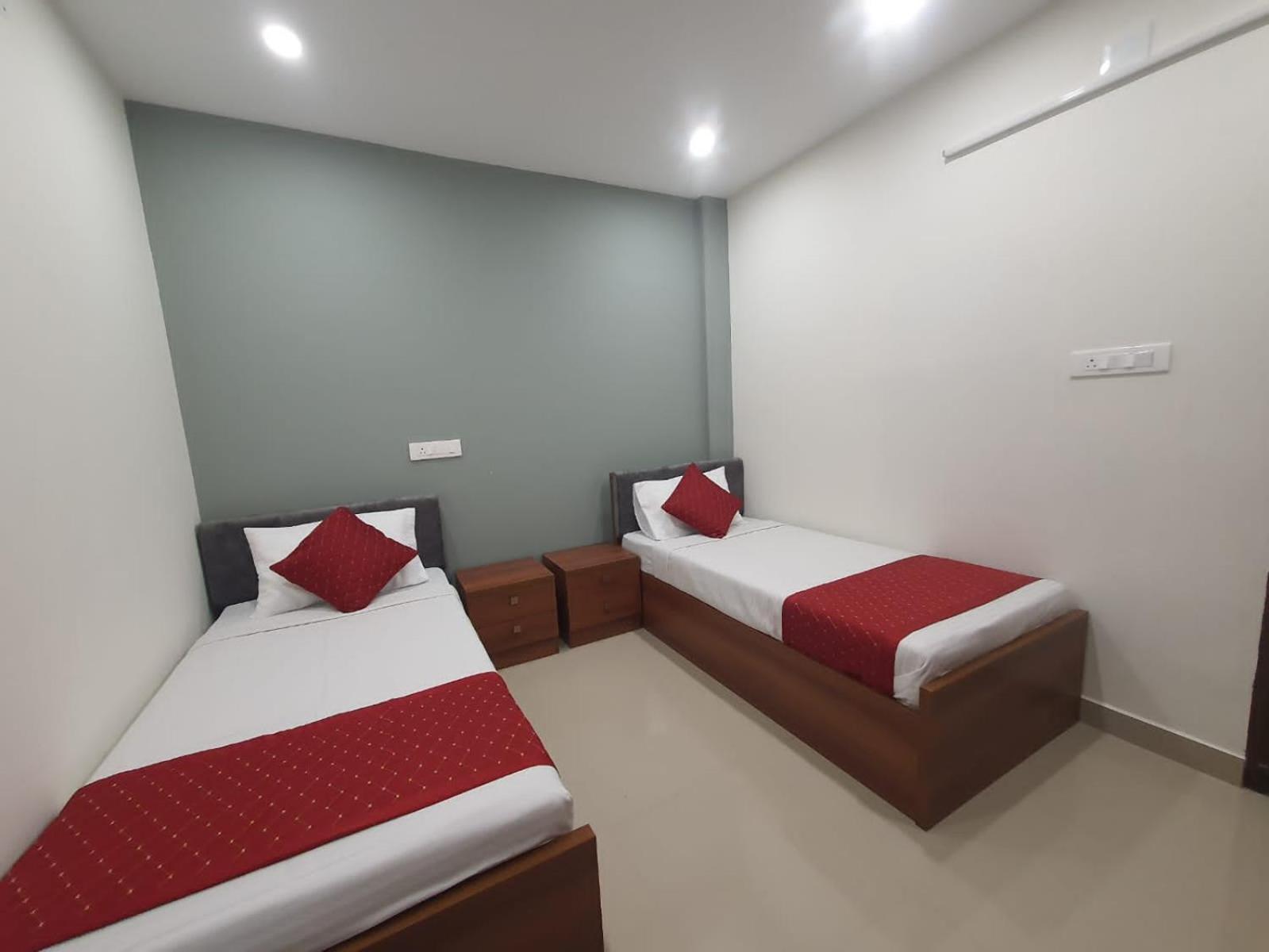 Lavender Arcade Apartment Kochi Exterior photo