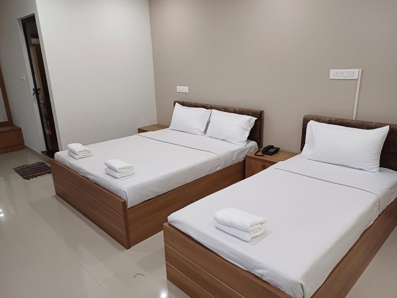 Lavender Arcade Apartment Kochi Exterior photo