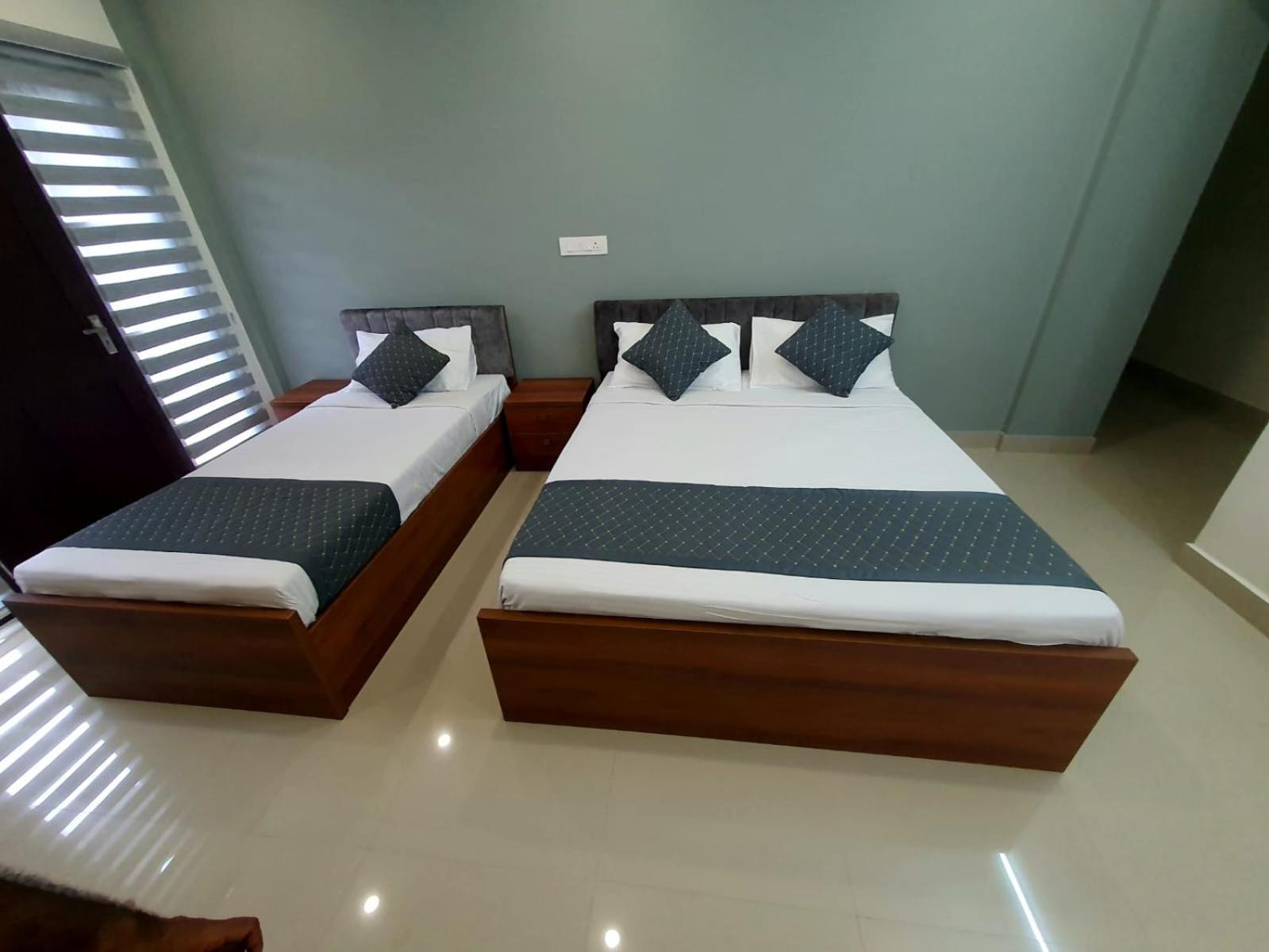 Lavender Arcade Apartment Kochi Exterior photo